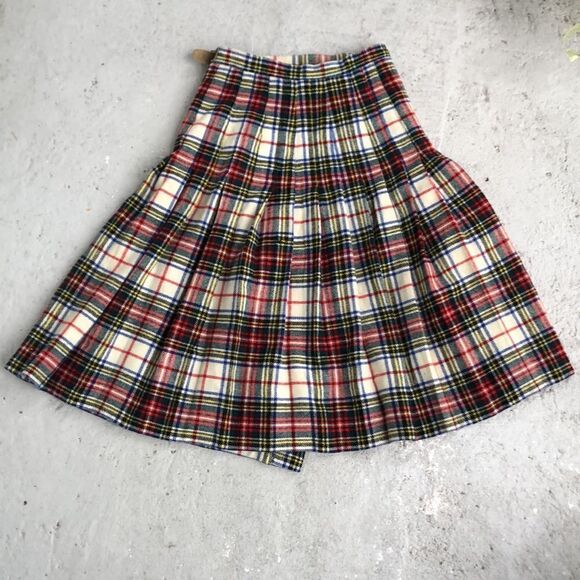 ✨VINTAGE✨ Plaid Women's Skirt with Buckle Detail - Picture 7 of 14